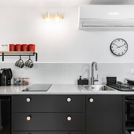 ラーナナThe Container Houseアパートメント エクステリア 写真